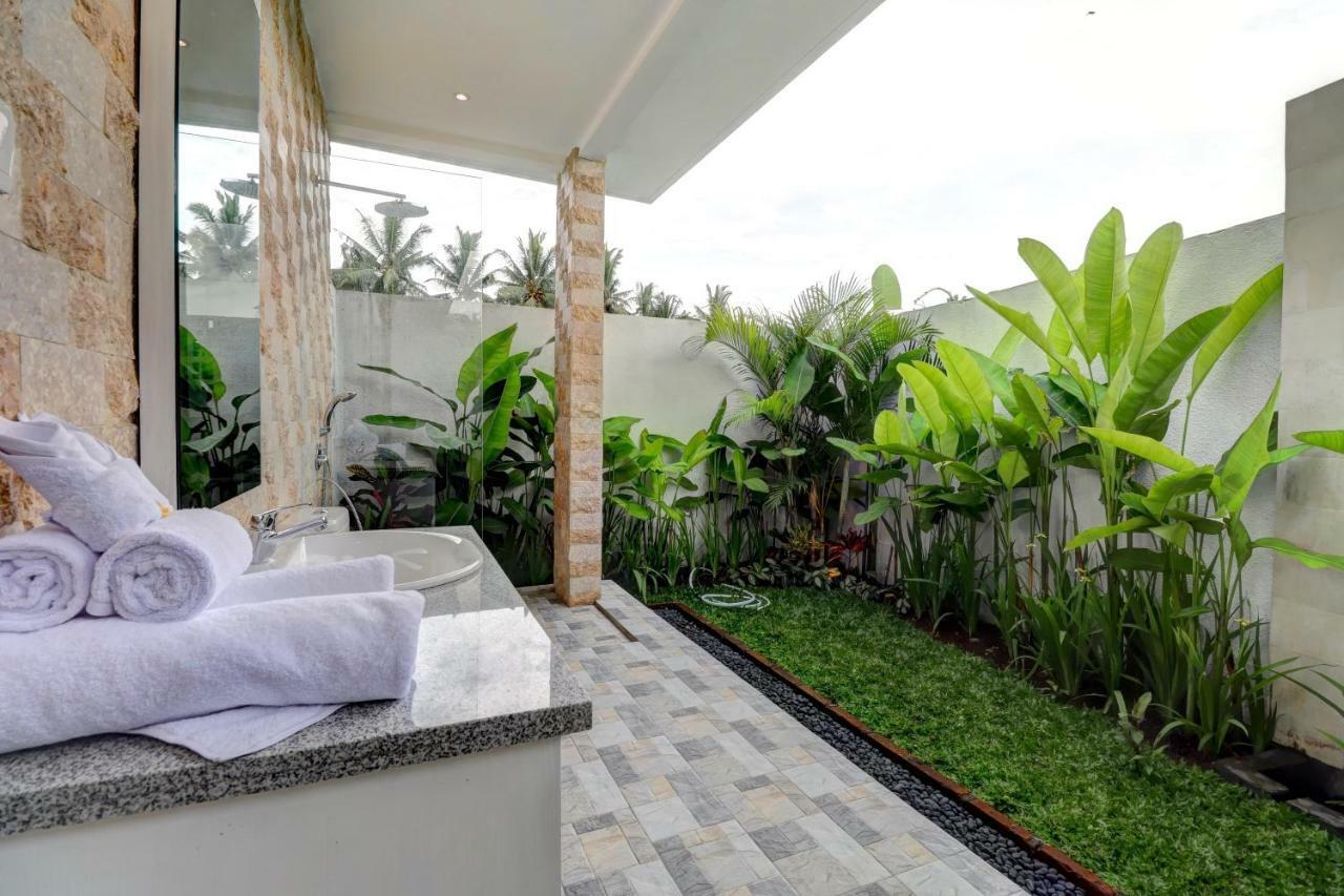 Villa Tirta Padi 2 Ubud Exterior photo